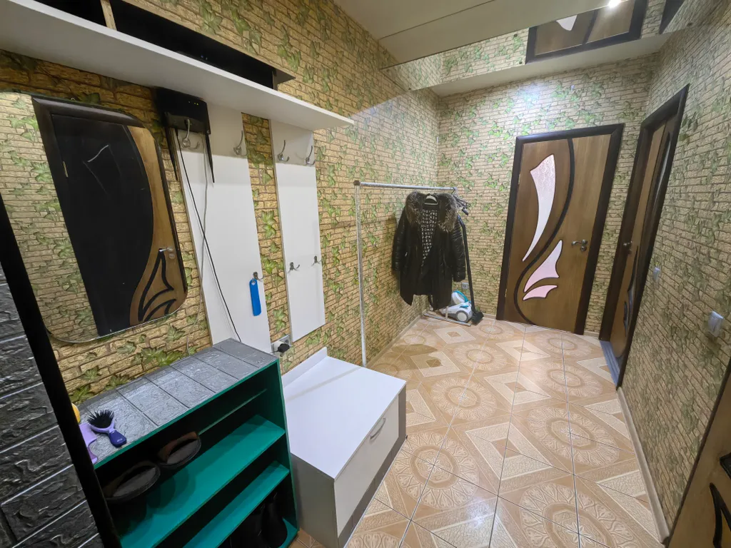 Квартира 1-к квартира на Емельянова, в городе — Калининград