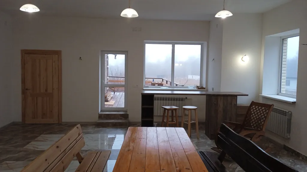 8-комнатный Дом