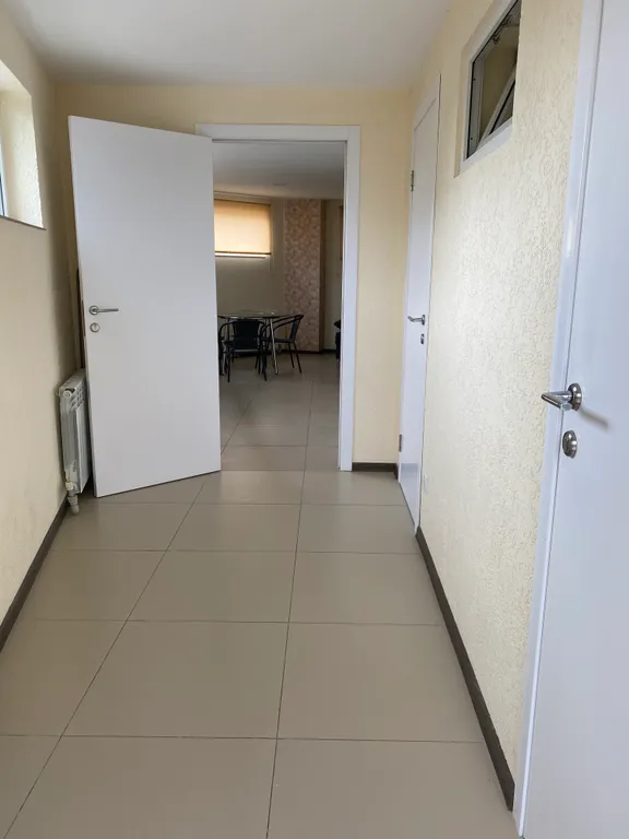 Дом с бассейном, баней и видом на море