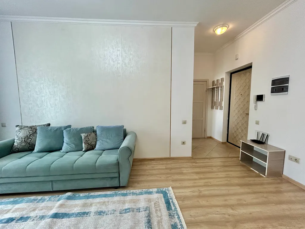 Уютная квартира около Expo и Mega Silkway