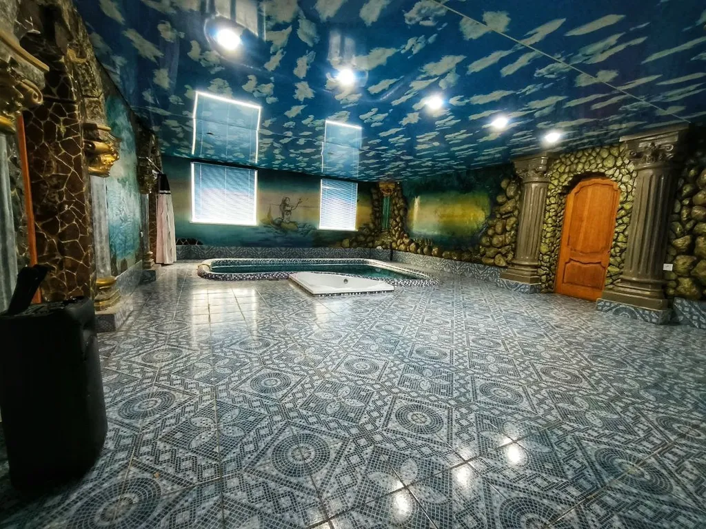 Гостевой дом с бассейном