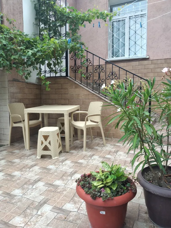 Дом у моря Диамант 1 с площадкой в саду