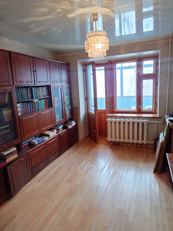 Просторная 4-х комнатная квартира в центре города