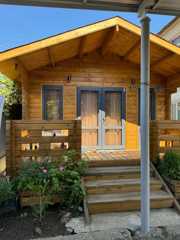 Коттедж Уютный коттеджный эко-домик рядом с морем ))) — Сухум