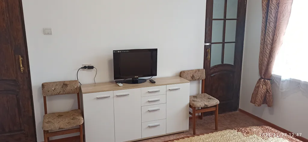 Домик в Лоо