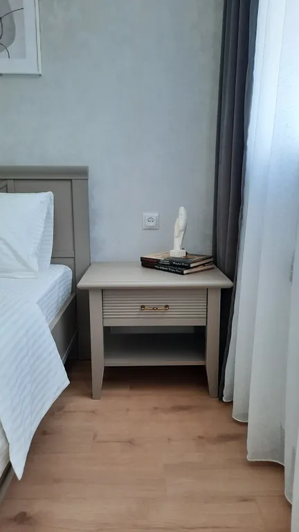 Квартира с отдельным входом на набережной