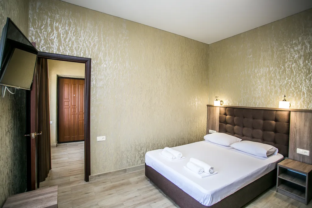 Квартира Комната — аренда посуточно в Береговое (Феодосия)