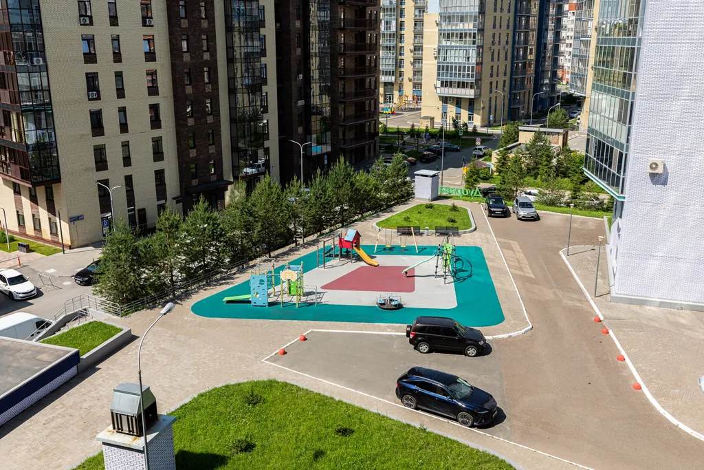 3 отдельные спальни, 9 человек, с приставкой + смарт-тв