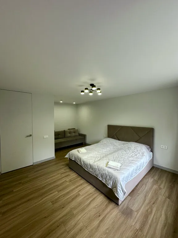 Квартира на набережной в центре