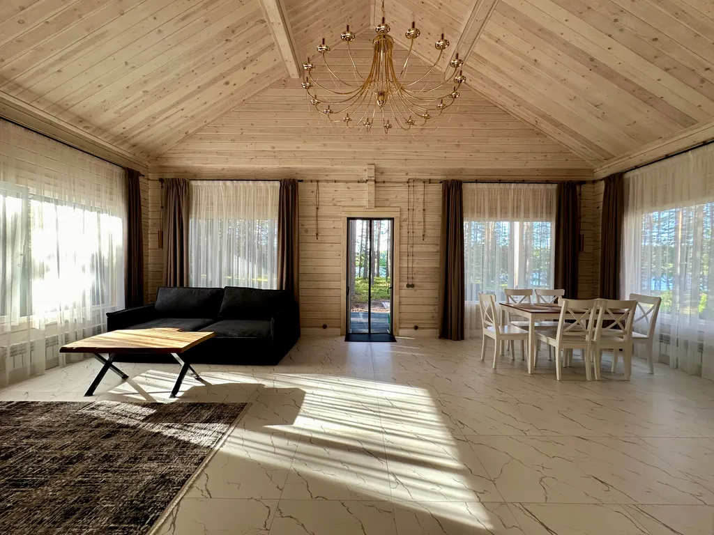 Уютный дом в сосновом бору