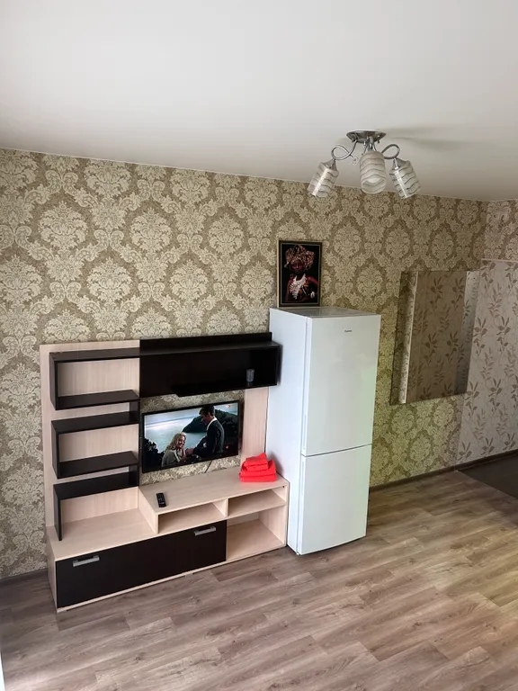 Студия около областной больницы