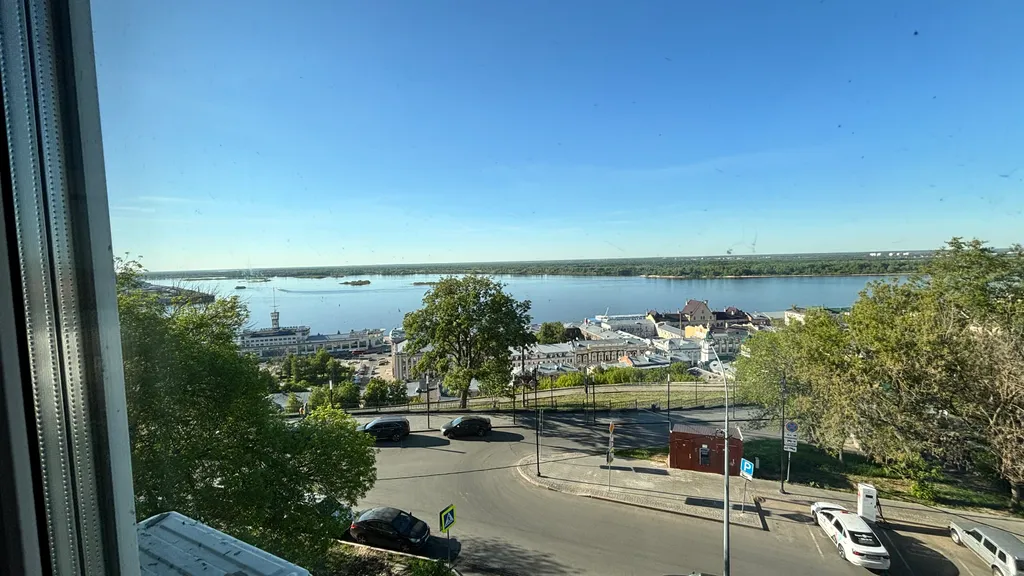 Апартаменты в Радиальном доме с видом на реку