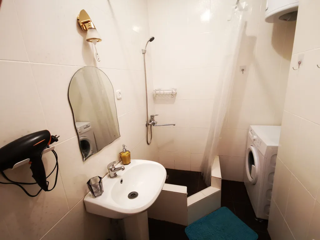 Квартира Апартаменты на Турбазе — Сухум