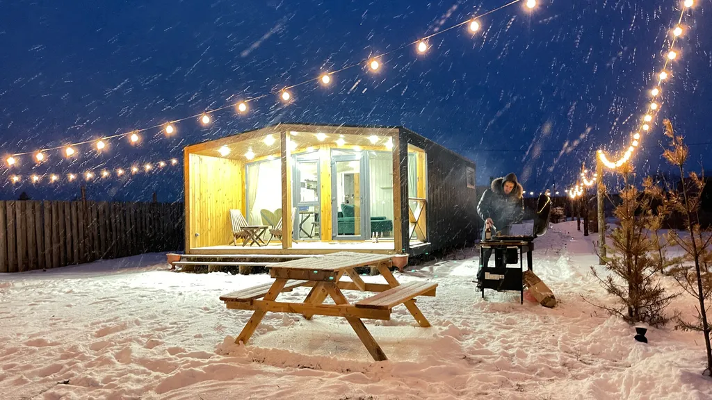 Коттедж Дом у озера — аренда посуточно в Каменск-Уральский