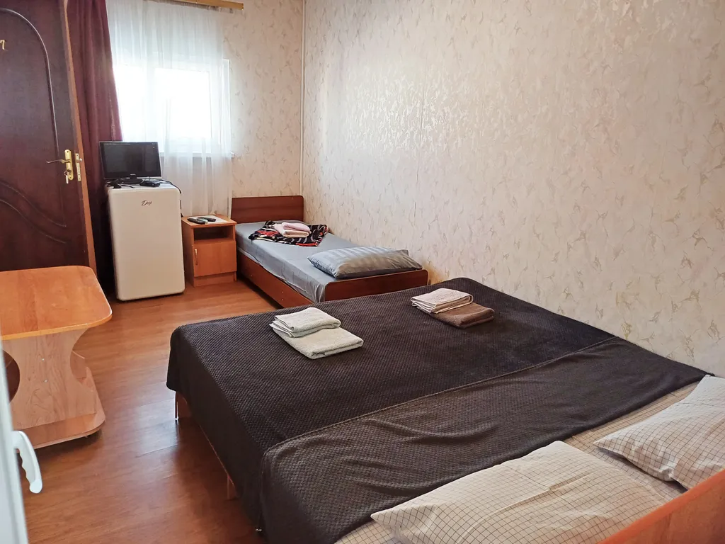 Квартира Квартира Уютный трёхместный номер с удобствами — Сочи