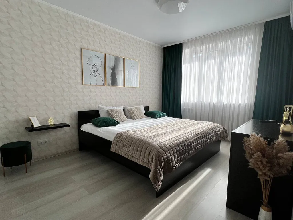 Однокомнатная квартира рядом с СК ЗвёздныЙ — аренда посуточно в Оренбург