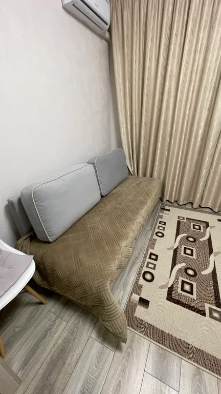 Уютная студия с видом на бассейн