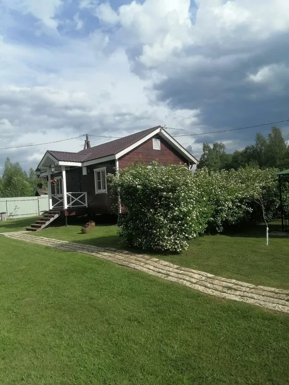 Усадьба на каменной горке