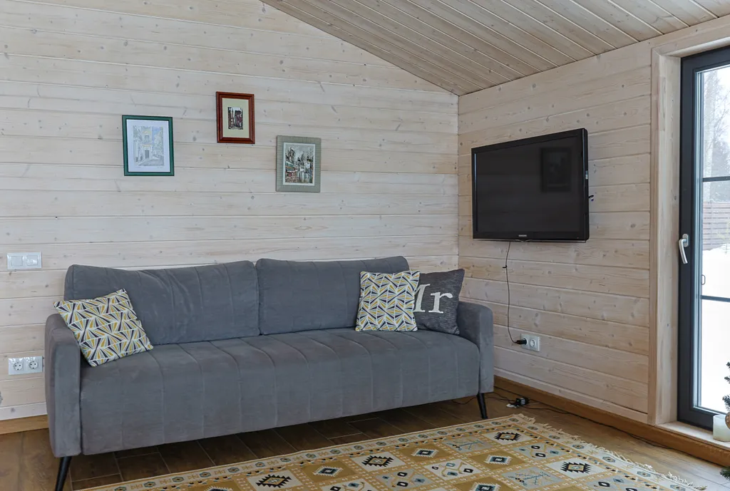 Коттедж с панорамными окнами Куско на Истринском водохранилище