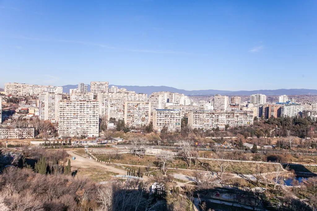 Просторная квартира в центре города около Мзиури парка