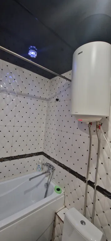 Вместительная студия с видом на реку Ангару