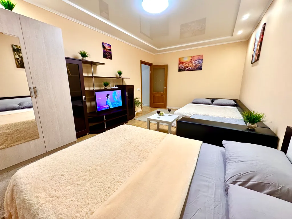 Уютная двушка в центре рядом с набережной реки Волга