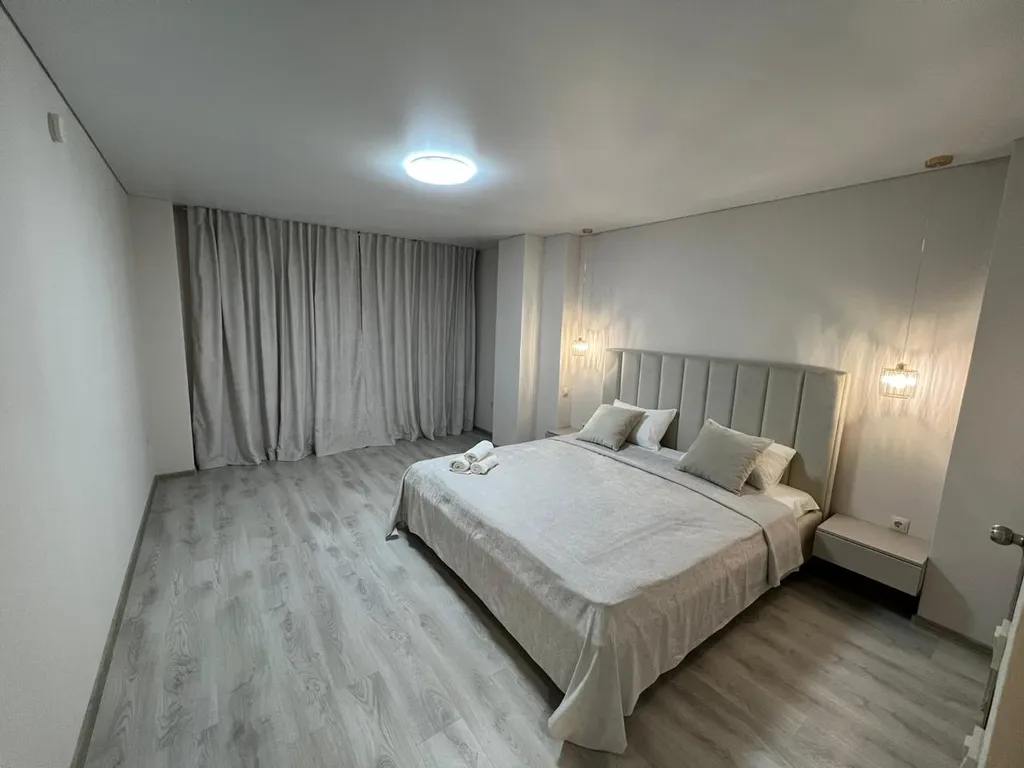 Просторная 3-комнатная квартира в тихом районе Горный