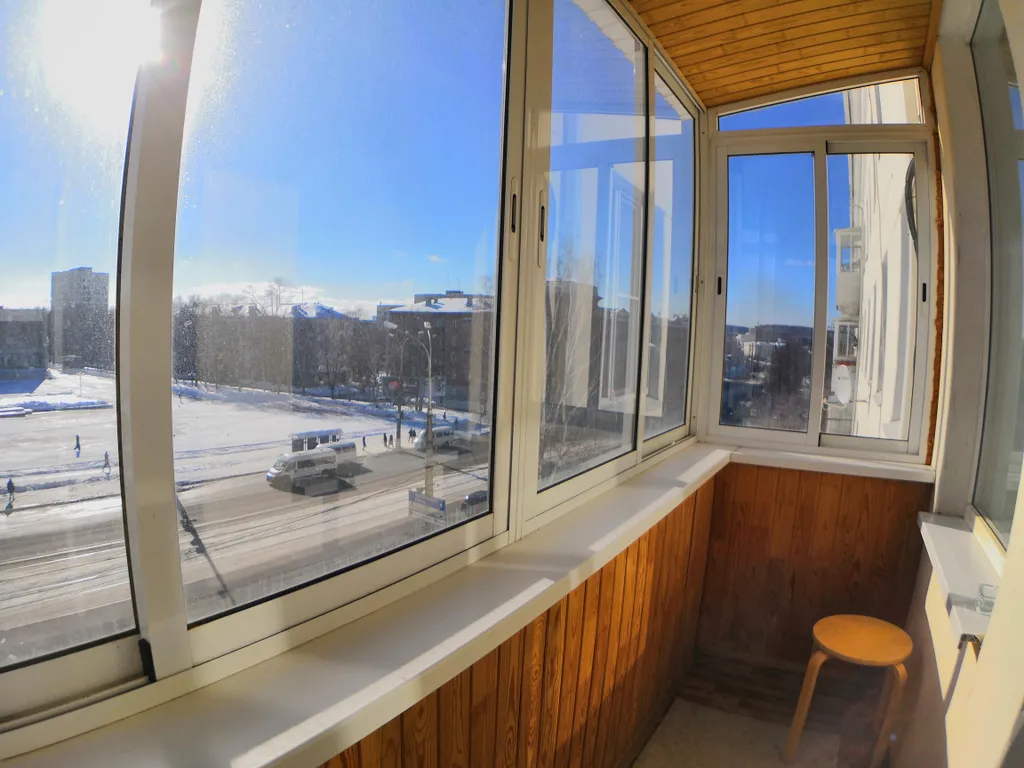 Уютная студия с видом на Современник и цирк