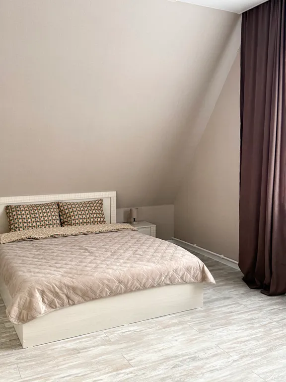 Уютный дом в черте города