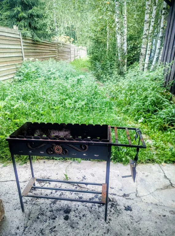 Коттедж Уютный домик с камином и бассейном — Глазово