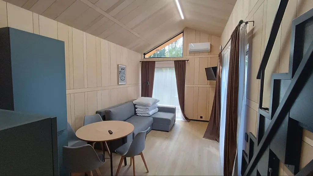 Коттедж 1-комнатный Дом — Плодовое