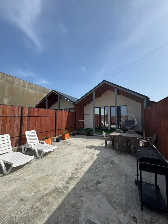 Уютный коттедж у берега моря