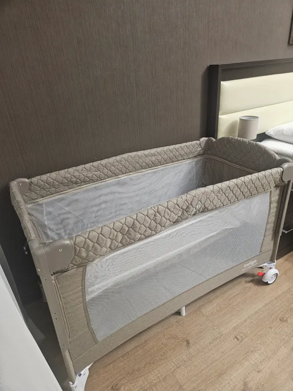 Апартаменты комфорт+ с 2 спальнями, балконом и с видом на горы и ярмарку