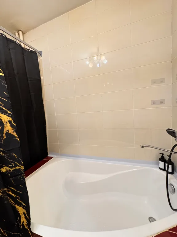 Уютная квартира у Планеты