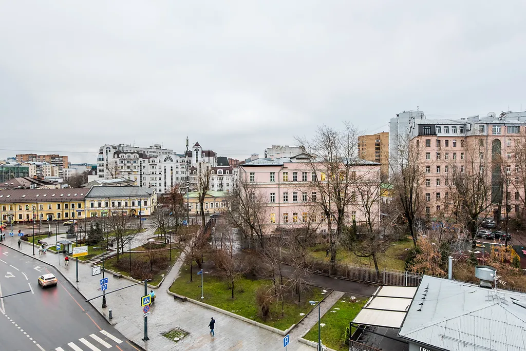 Квартира Квартира Новая студия для двоих на Басманной — Москва