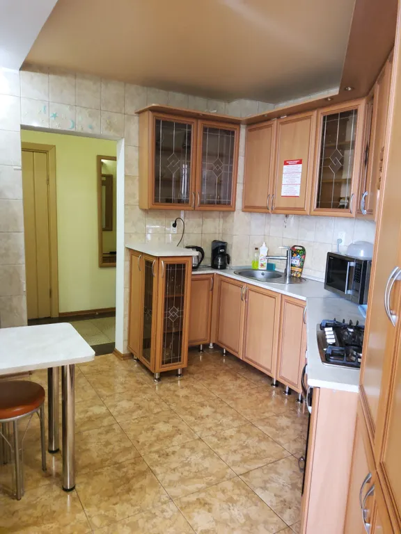 Уютная двухкомнатная квартира между вокзалом и Быхановым садом и ЛД Звездный