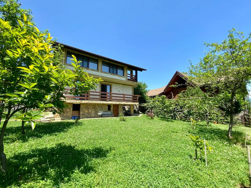 Коттедж Дом у леса — Сочи