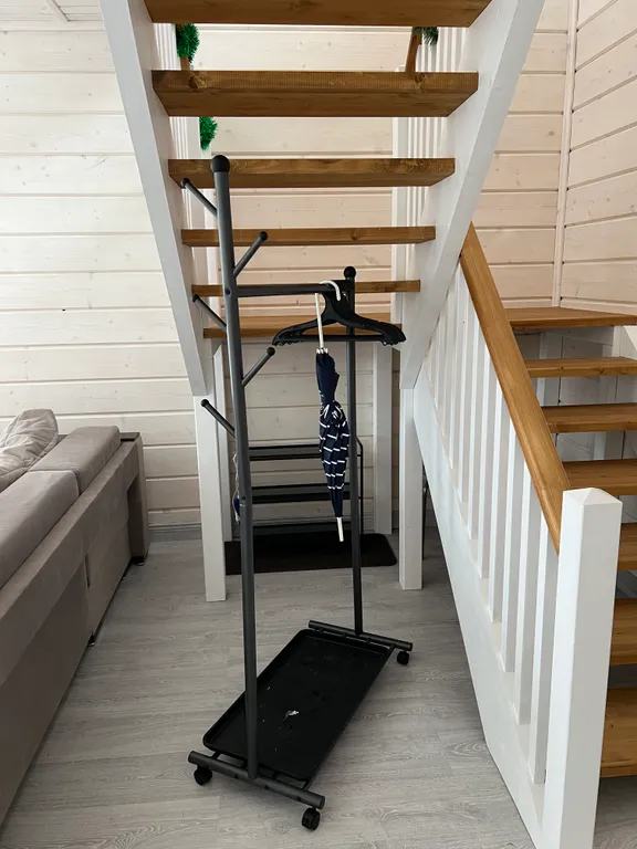 Дом в стиле Барнхаус на берегу реки Ока