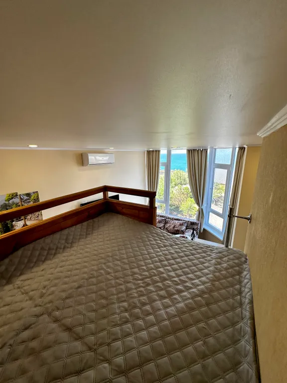 Апартамент с видом на море