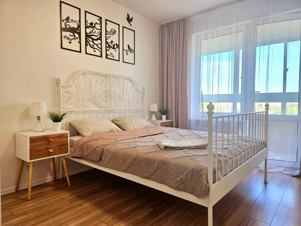 Апартаменты с красивым видом на сквер