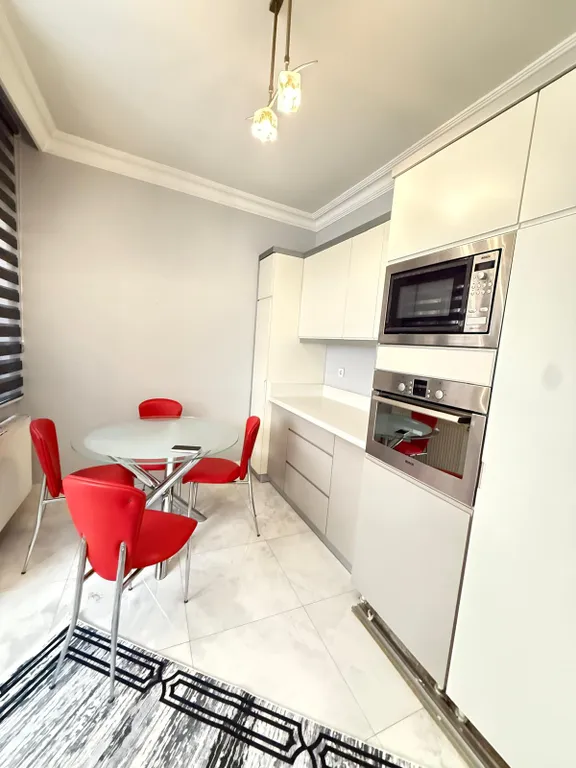 Уютная семейная квартира 4N