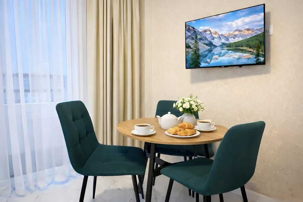 Студия с балконом и видом на море