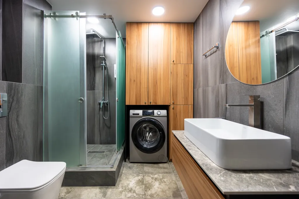 Дизайнерский двухуровневый апартамент с панорамным окном