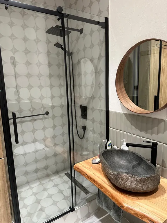 Квартира Квартира Дизайнерская мансарда в самом центре — Геленджик