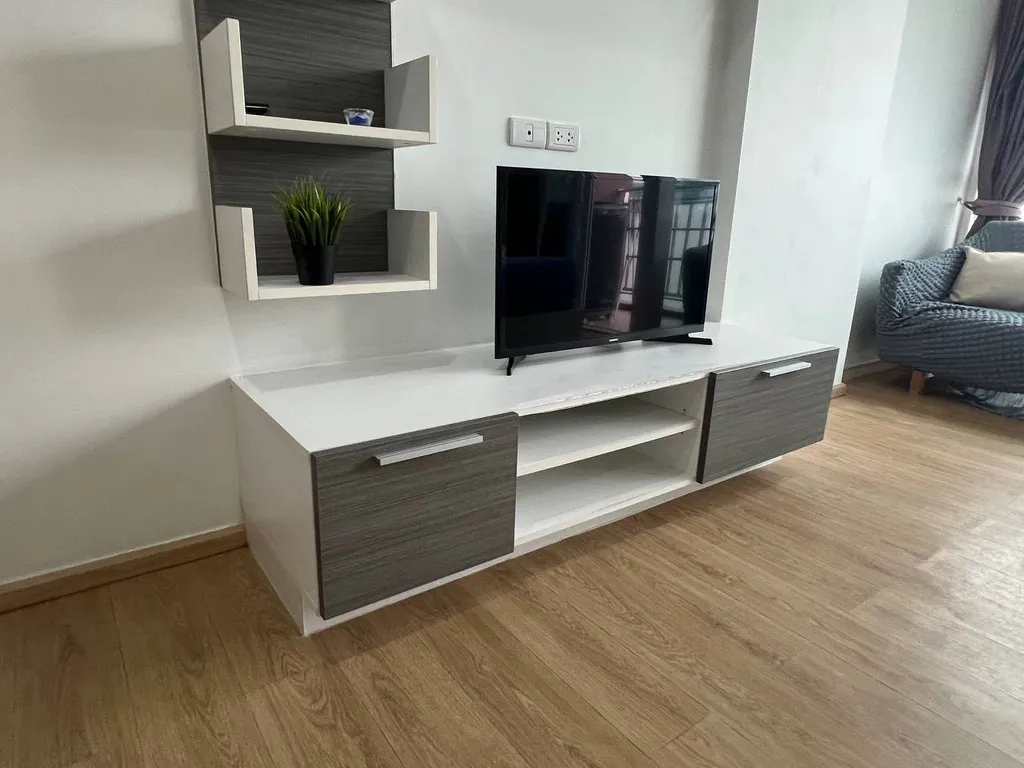 Студия после ремонта с удивительным видом с 8 этажа в центре Каты