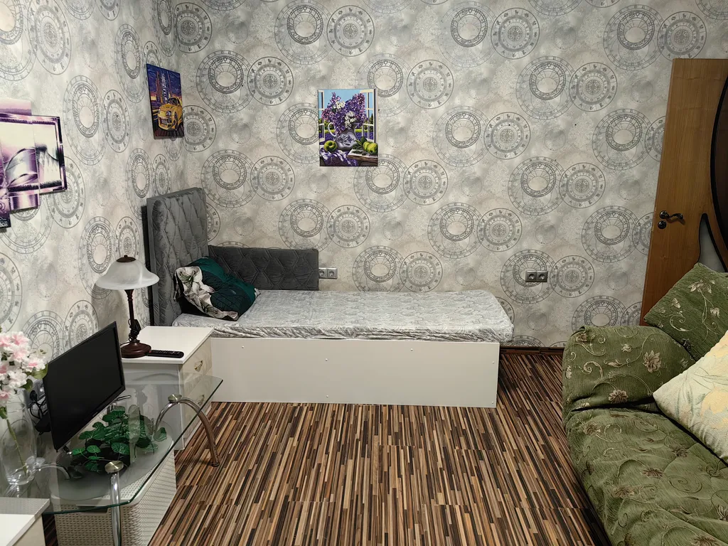 Квартира 1-к квартира на Емельянова, в городе — Калининград