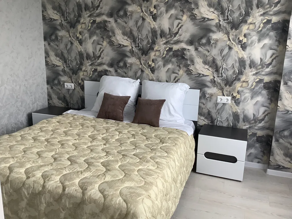 Новая квартира в центре города — аренда посуточно в Энгельс