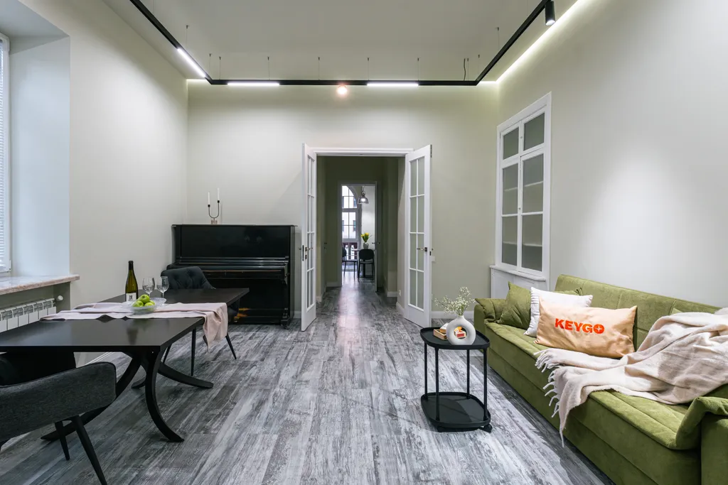 Апартаменты рядом с Площадью Республики