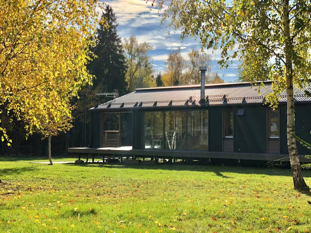 Коттедж Дом носорога с камином — аренда посуточно в Никольское