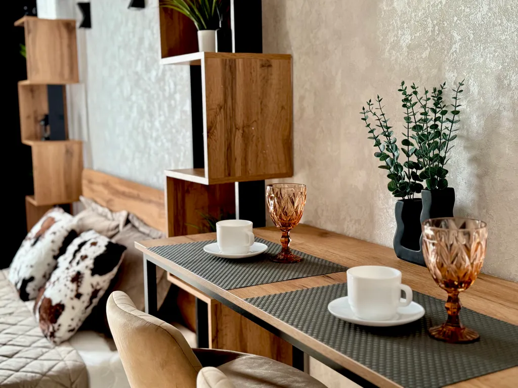 Студия Эконом, возле АлтГПТУ со всеми удобствами